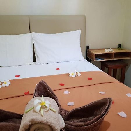 Isola Gili Apartamento Gili Trawangan Exterior foto